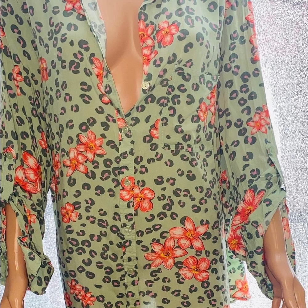 Women’s Blouse